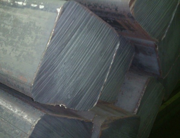 Поковка конструкционная квадратная 12Г2СМФ 18 мм ГОСТ 8479-70 фото